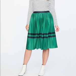 Eloquii Green Pleated Midi Skirt 26/28.
